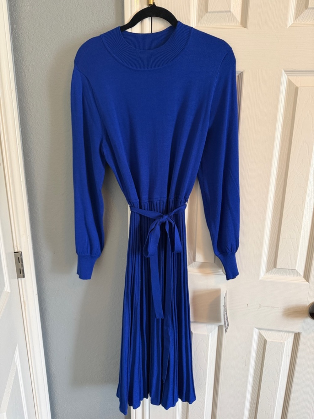 Nina Leonard Cobalt Blue Long-Sleeve Knit Midi Dress with Waist Tie